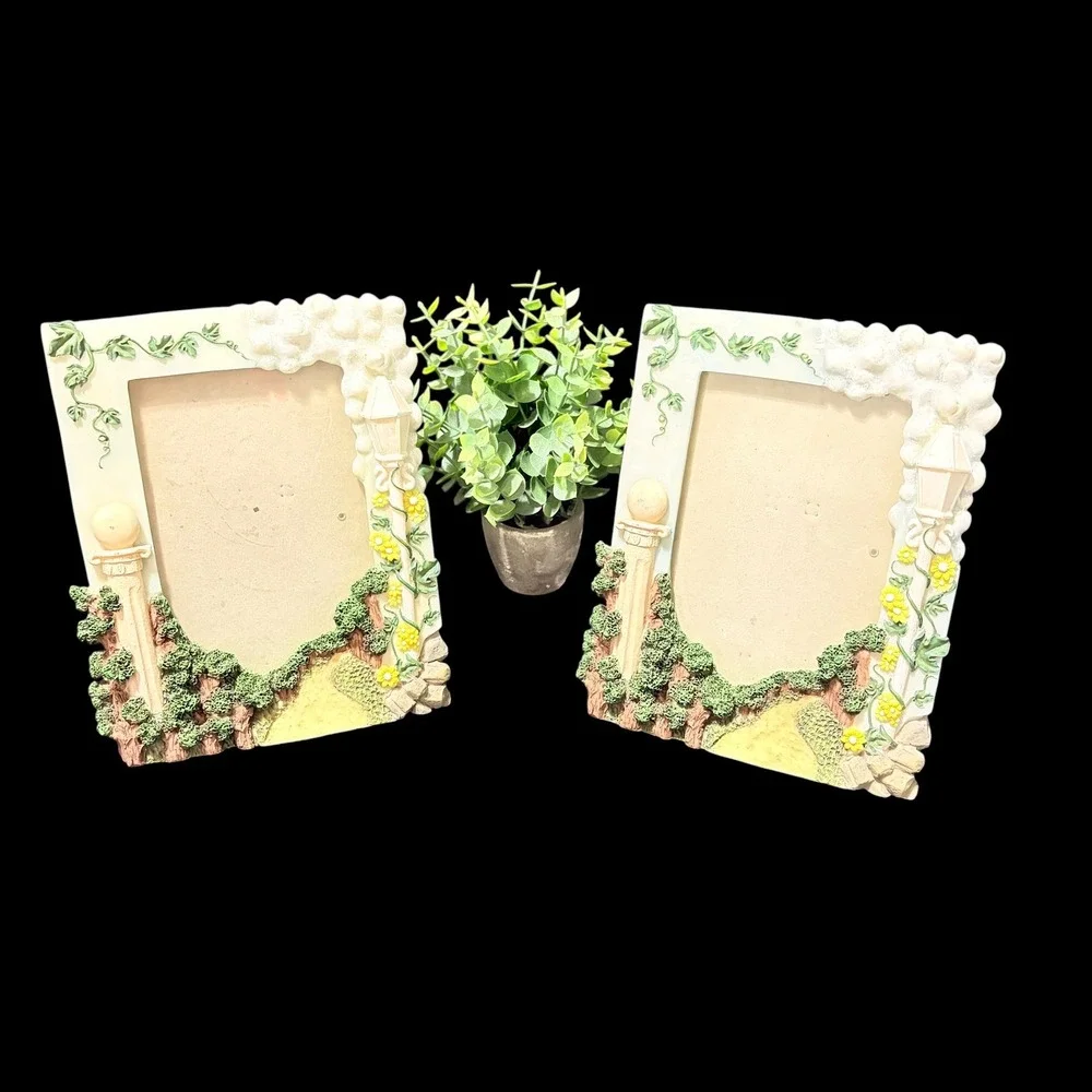 Vintage Wal-Mart Garden Path 3D Resin Picture Frames Set of 2 Cottagecore 5x7